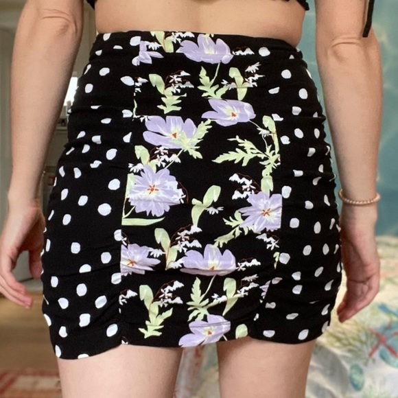 Urban Outfitters Polka Dot Floral Ruched Skirt - Picture 4 of 4